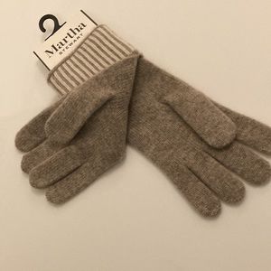 NWT Martha Stewart 100% 2-ply cashmere gloves